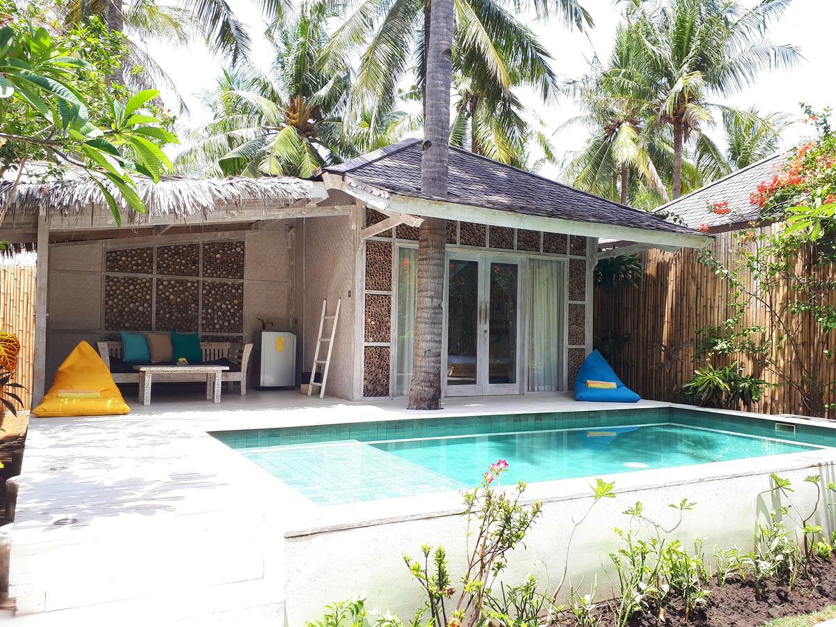 Sunset Palms Resort Gili Trawangan Exterior foto